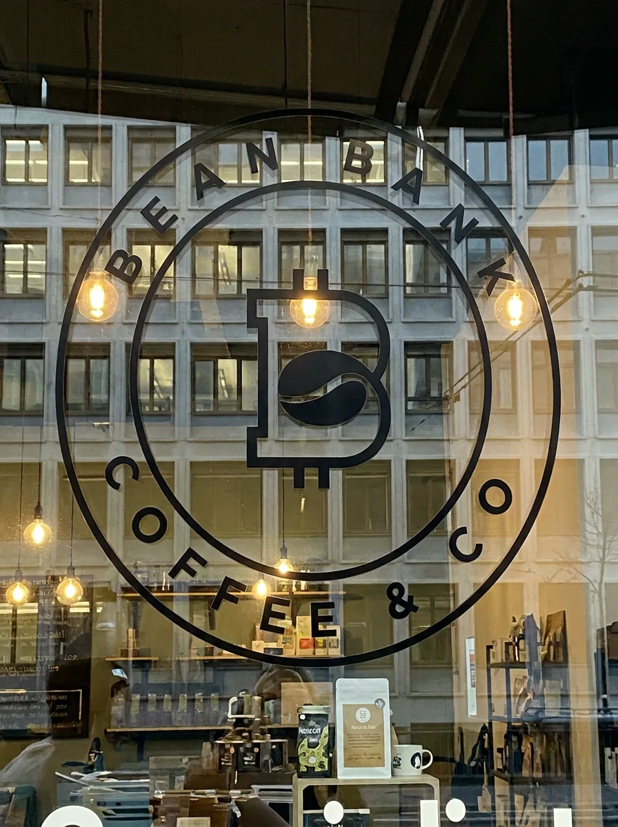 Das frühere Logo von BeanBank · Alkeme Design