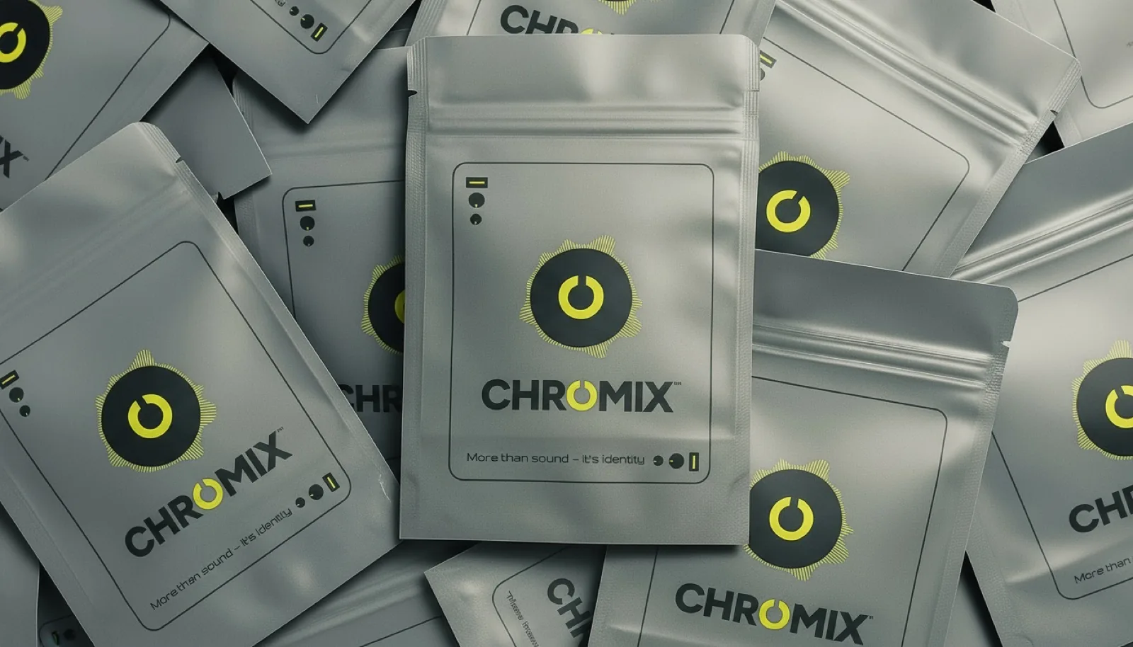 ChromixGear · Realistisches Verpackungsrendering · Alkeme Design